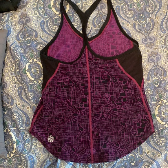 lululemon seawheeze 2016 fast lane singlet - Picture 2 of 4